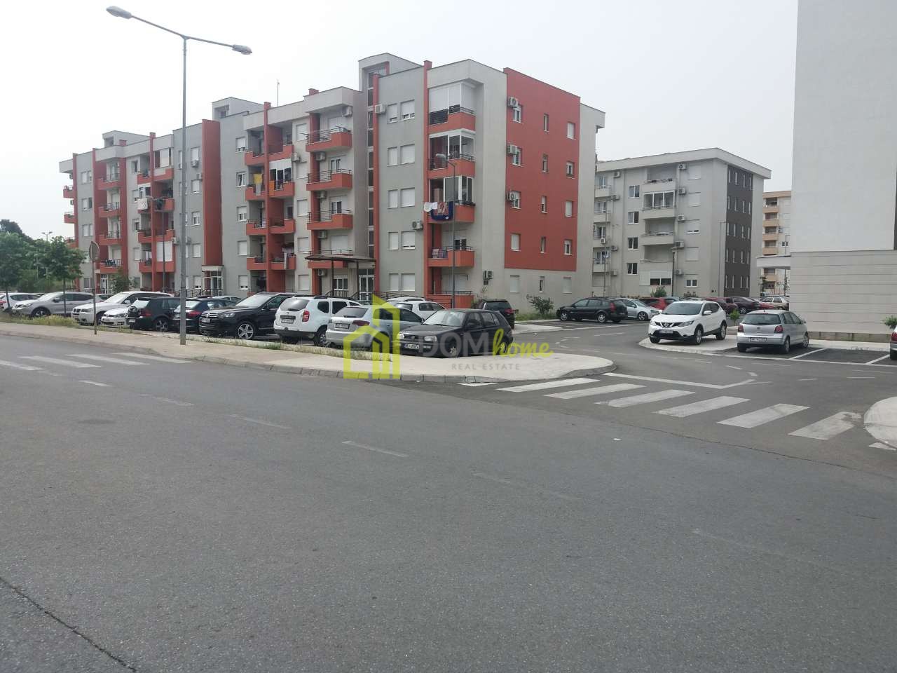 Dvosoban stan 60m2, Tuški put