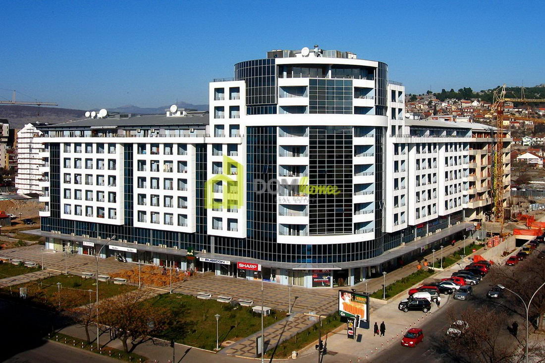 Jednosoban stan 42m2, Preko Morače