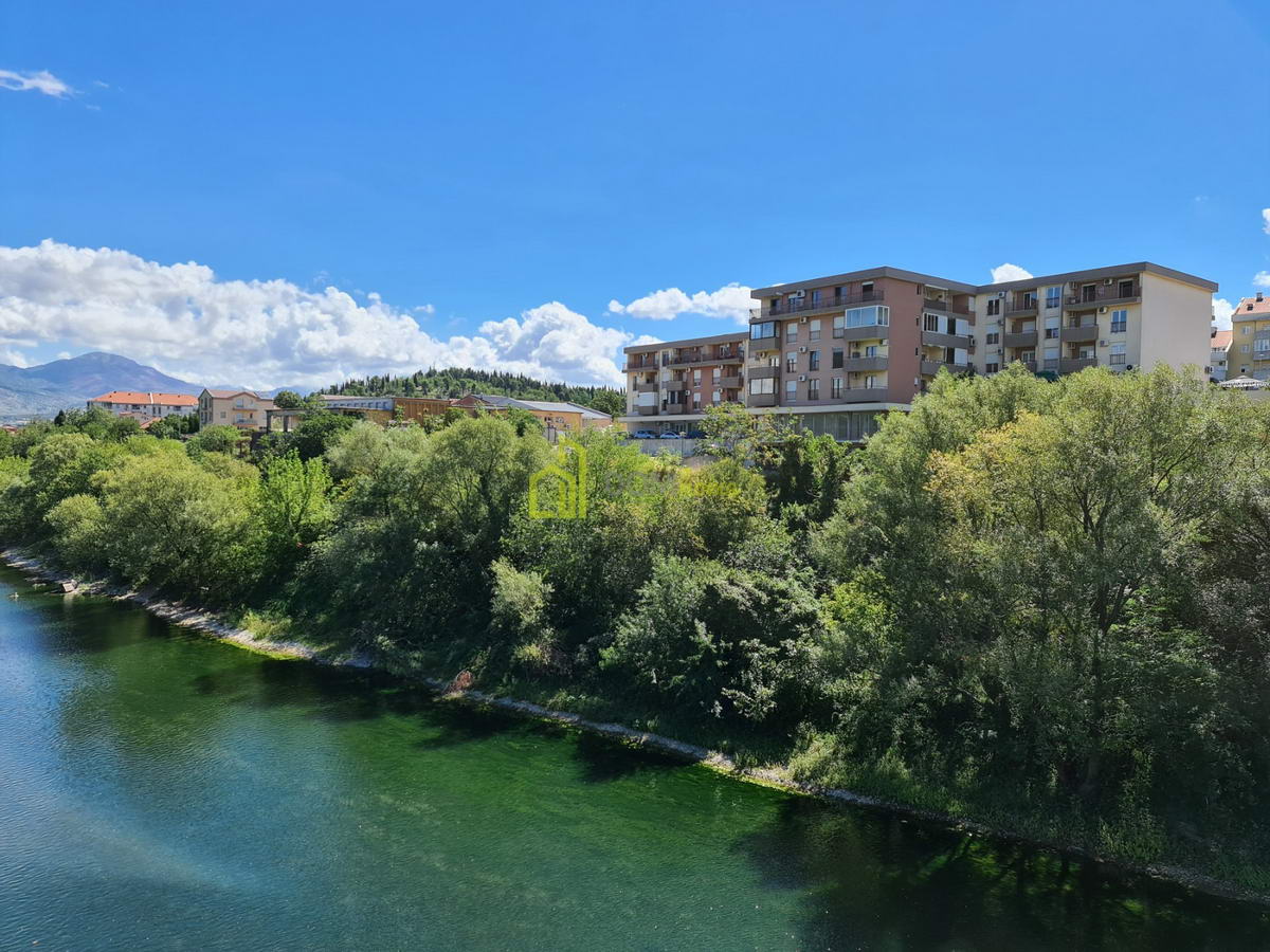 Jednosoban stan 45m2, kod Krivog mosta