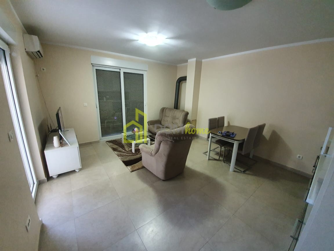 Jednosoban stan 45m2, Momišići