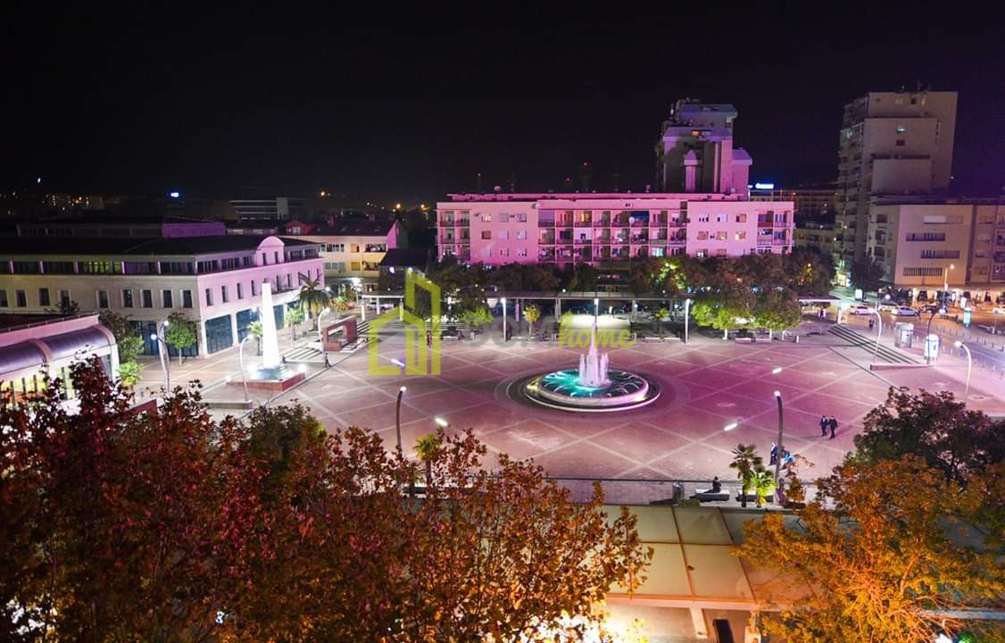 Dvosoban stan 58m2, Centar