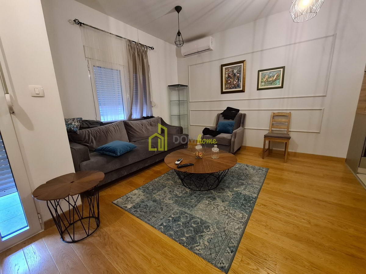 Jednosoban stan 43m2 , Blok 9