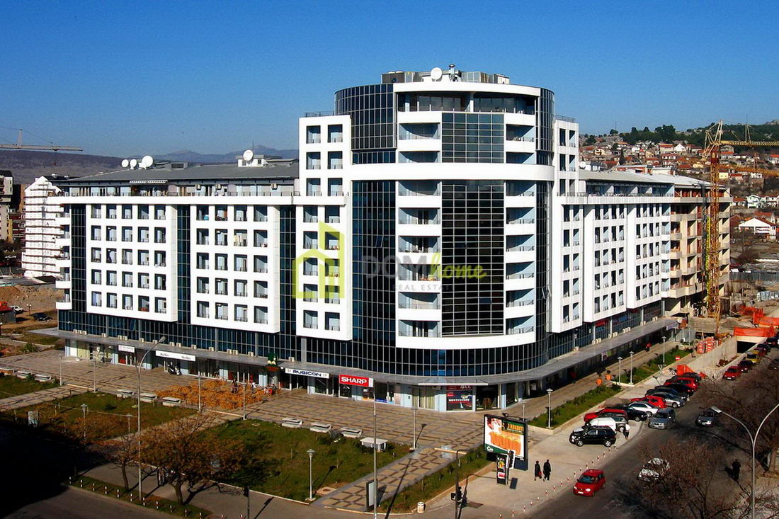 Trosoban stan 107m2, Preko Morače