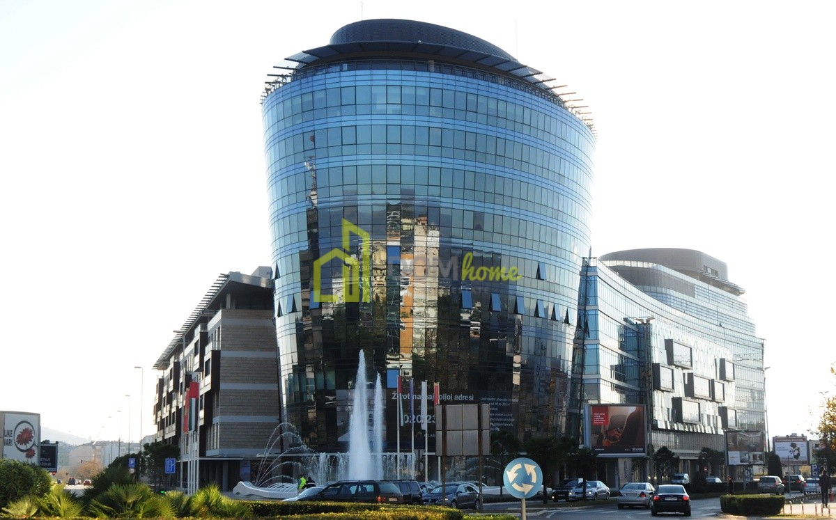 Poslovni prostor 200m2, Preko Morače