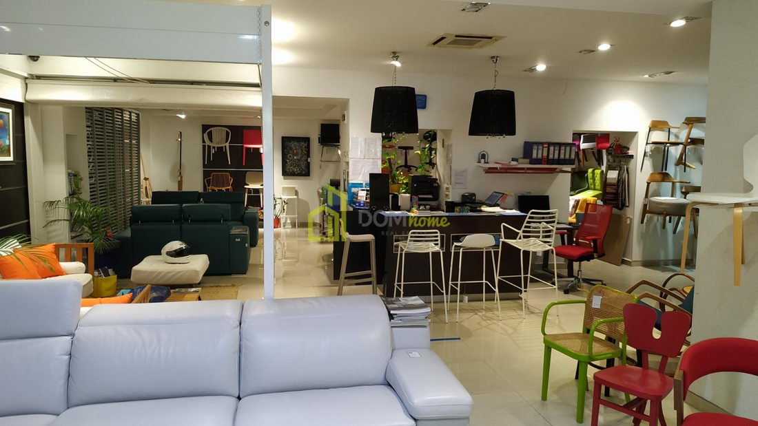 Poslovni prostor 150m2, Centar