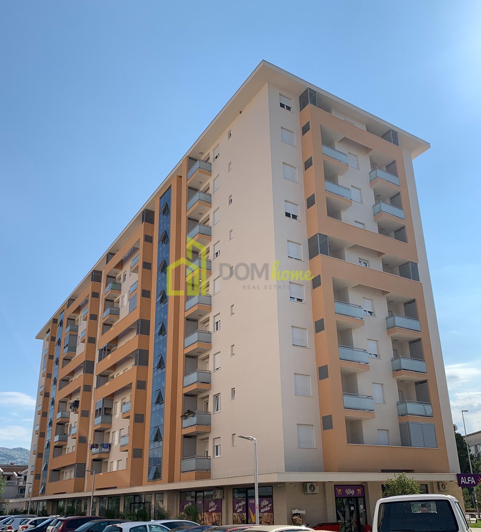 Garsonjera 27m2, Zagorič - City kej