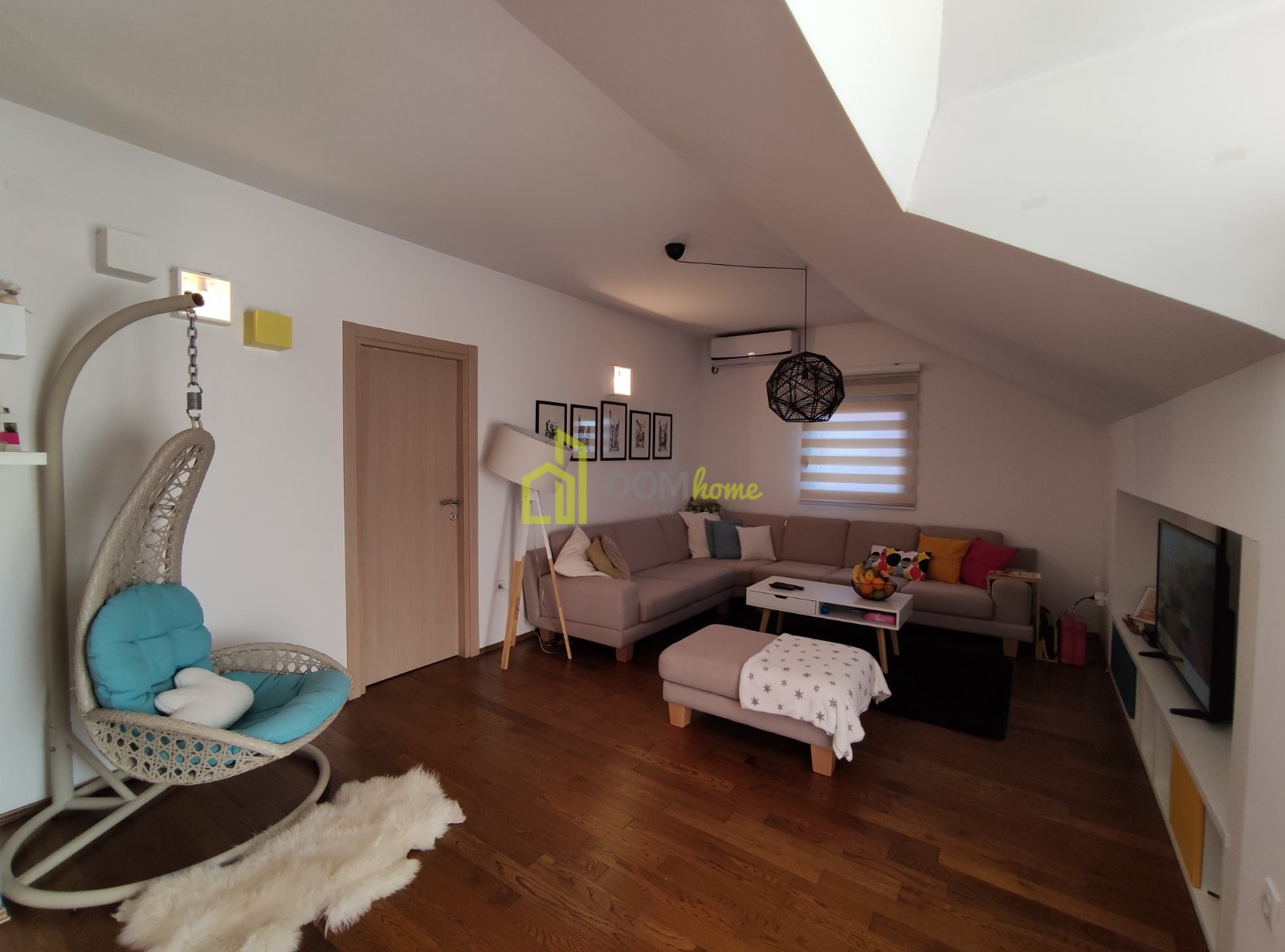 Dvosoban stan 84m2, Dalmatinska