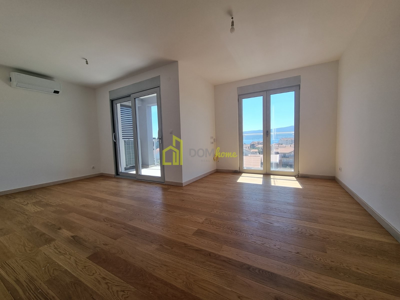 Trosoban stan 89m2, Seljanovo