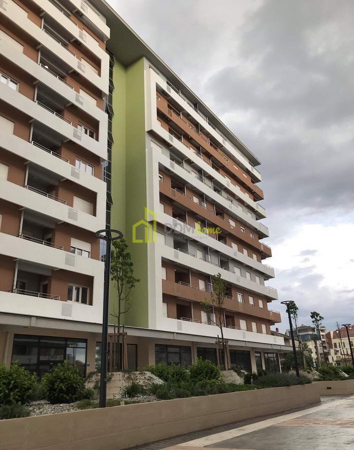 Jednosoban stan 43m2, Central Point 