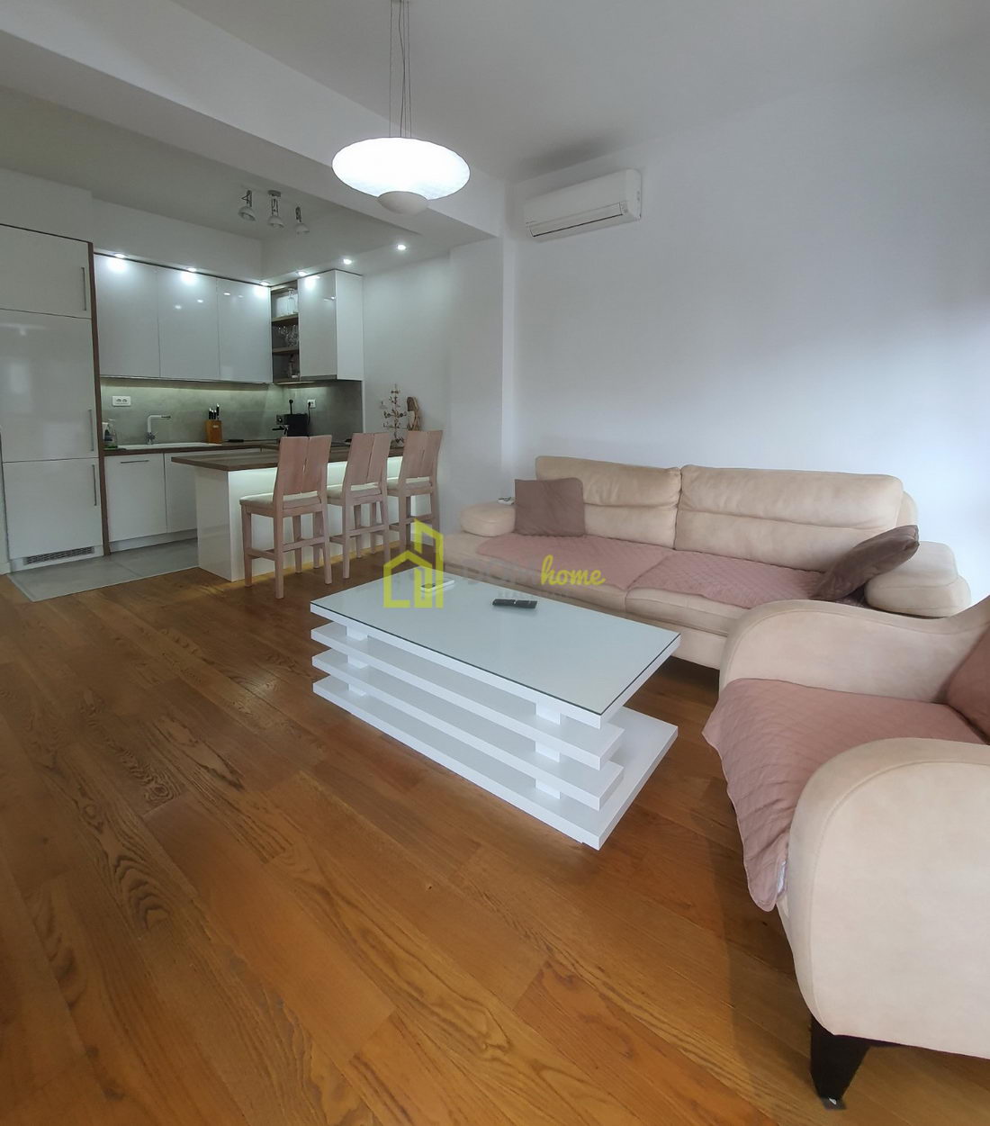 Jednosoban stan 47m2, Centar