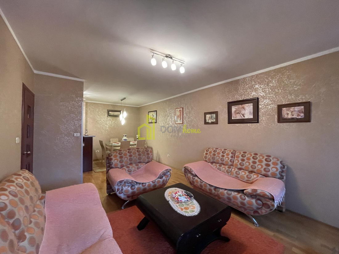 Dvosoban stan 71m2, Stari Aerodrom