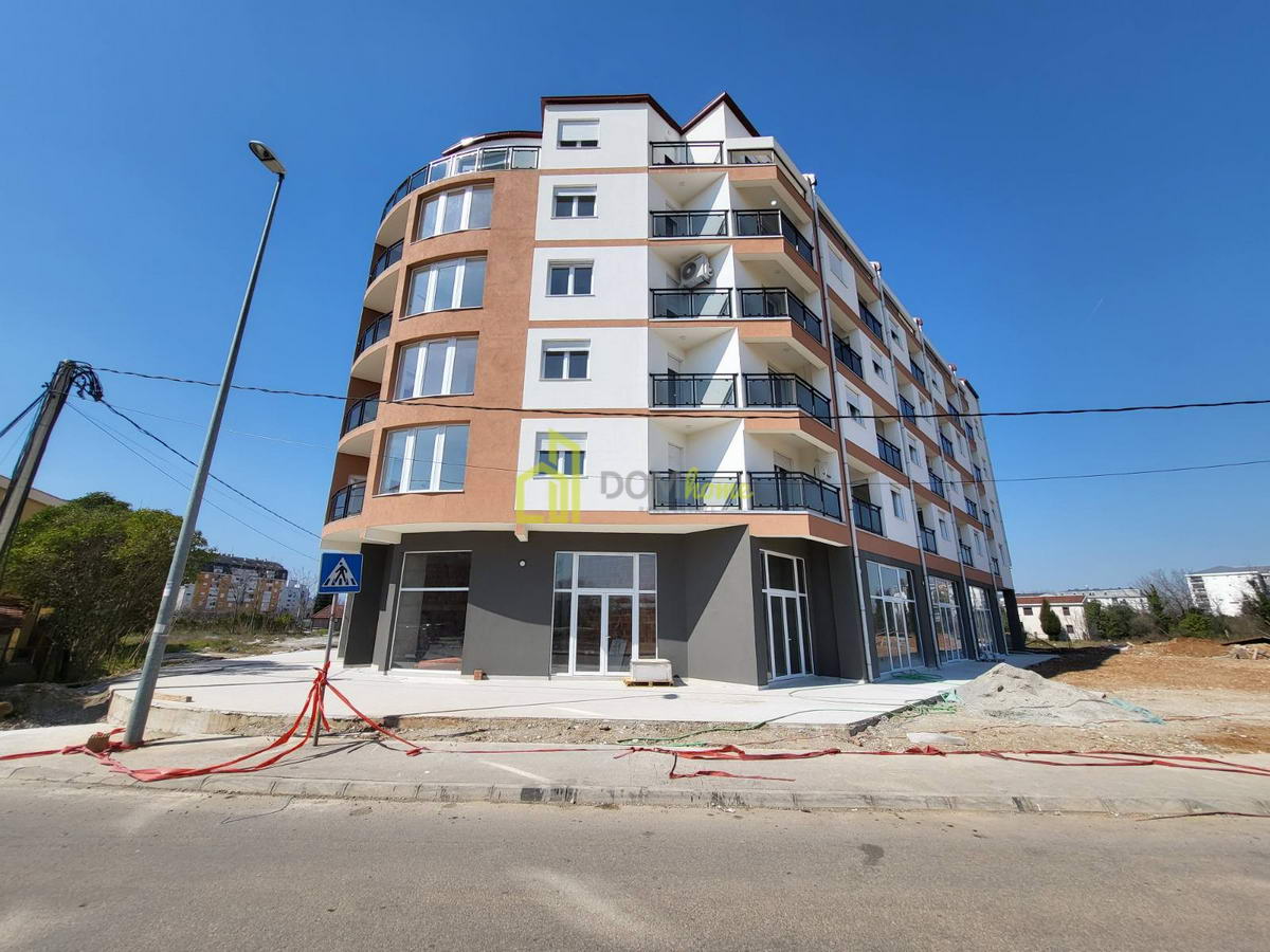 Dvosoban stan 67m2, Zabjelo