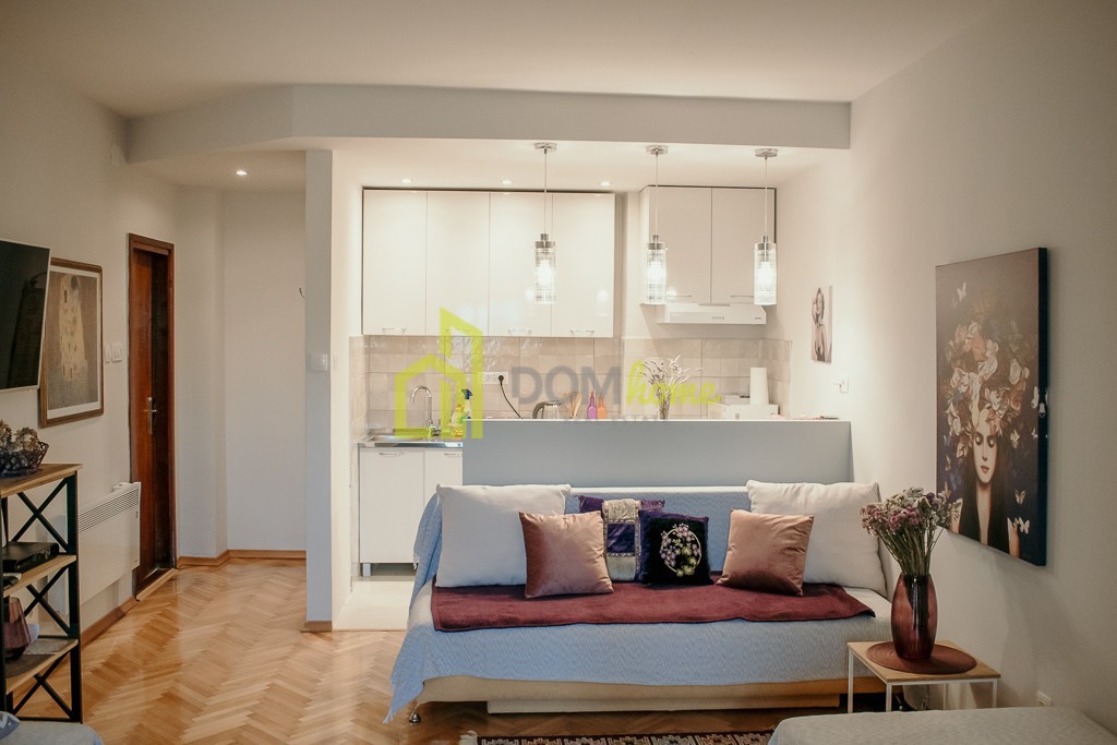 Garsonjera 36m2, Dubovica