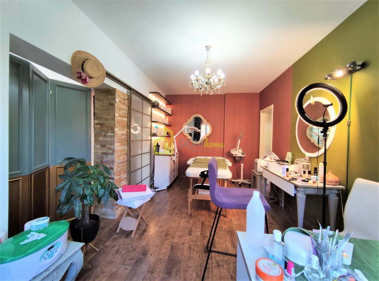 Poslovni prostor 55m2, Preko Morače