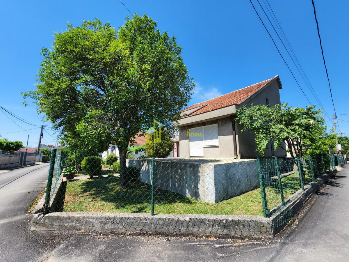 Kuća 300m2, Masline