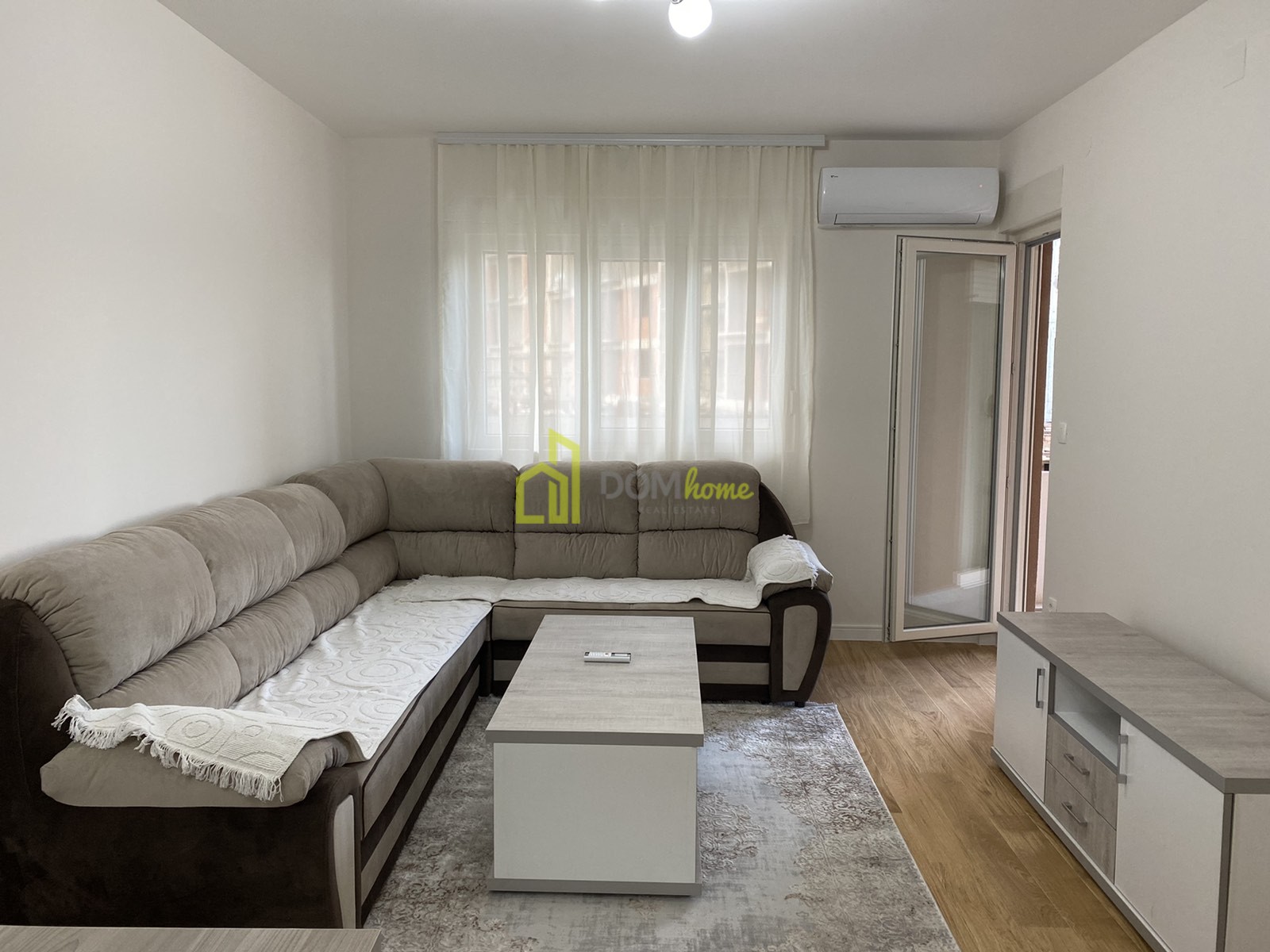 Jednosoban stan 49m2, Central Point