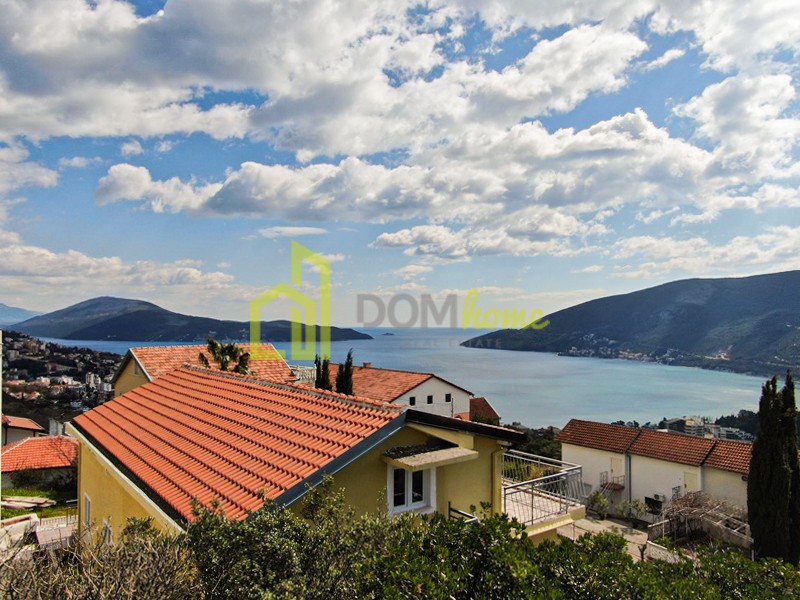 Kuća 360m2, Herceg Novi