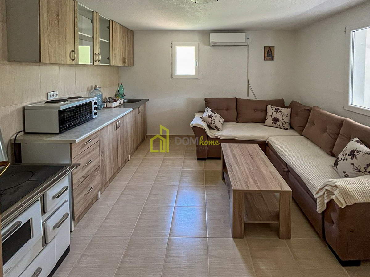 Kuća 60m2, Haj Nehaj