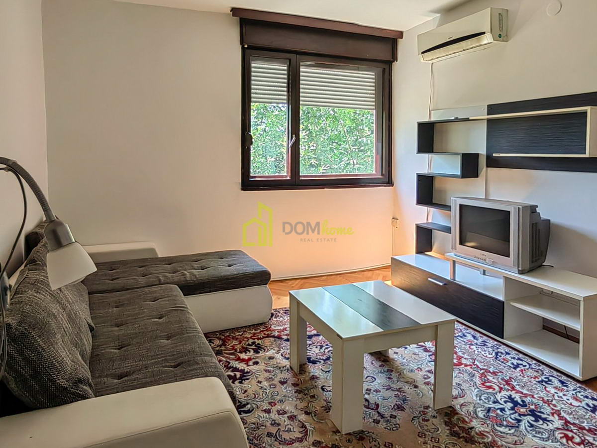 Garsonjera 35m2, Stari Aerodrom