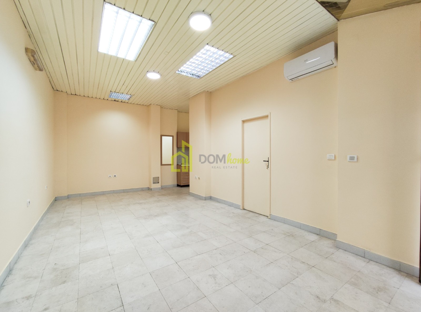 Office space 45m2, near Autobuska