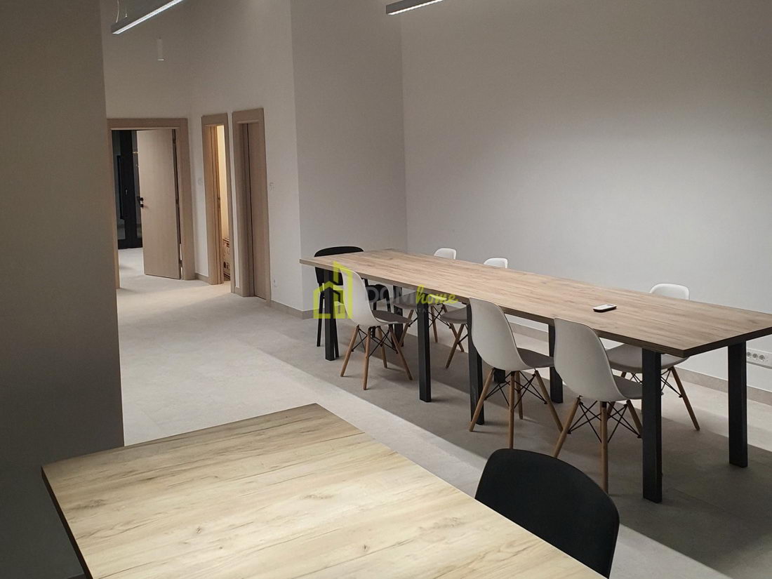 Poslovni prostor 72m2, Stari Aerodrom