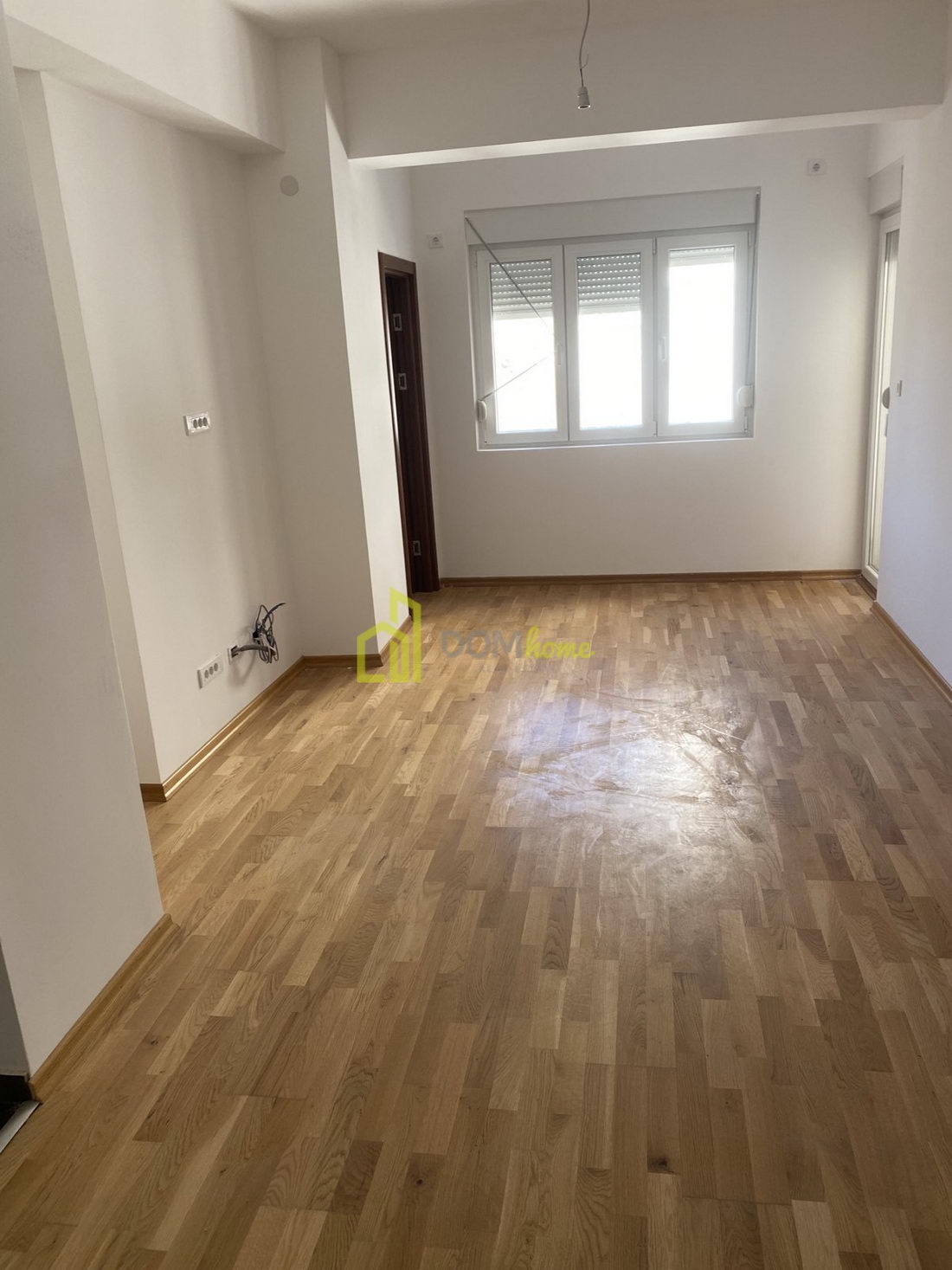 Trosoban stan 72m2, Ljubović