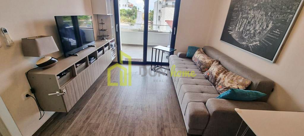 Jednosoban stan 44m2, Ulcinj 