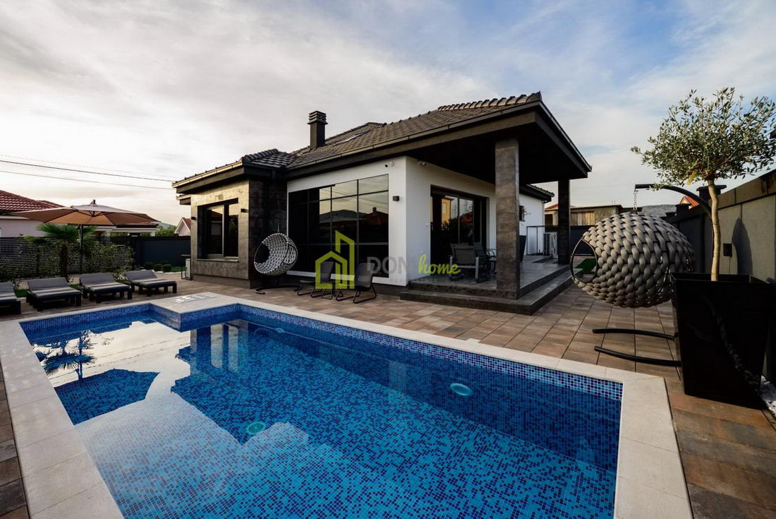 Kuća 248m2, Donja Gorica