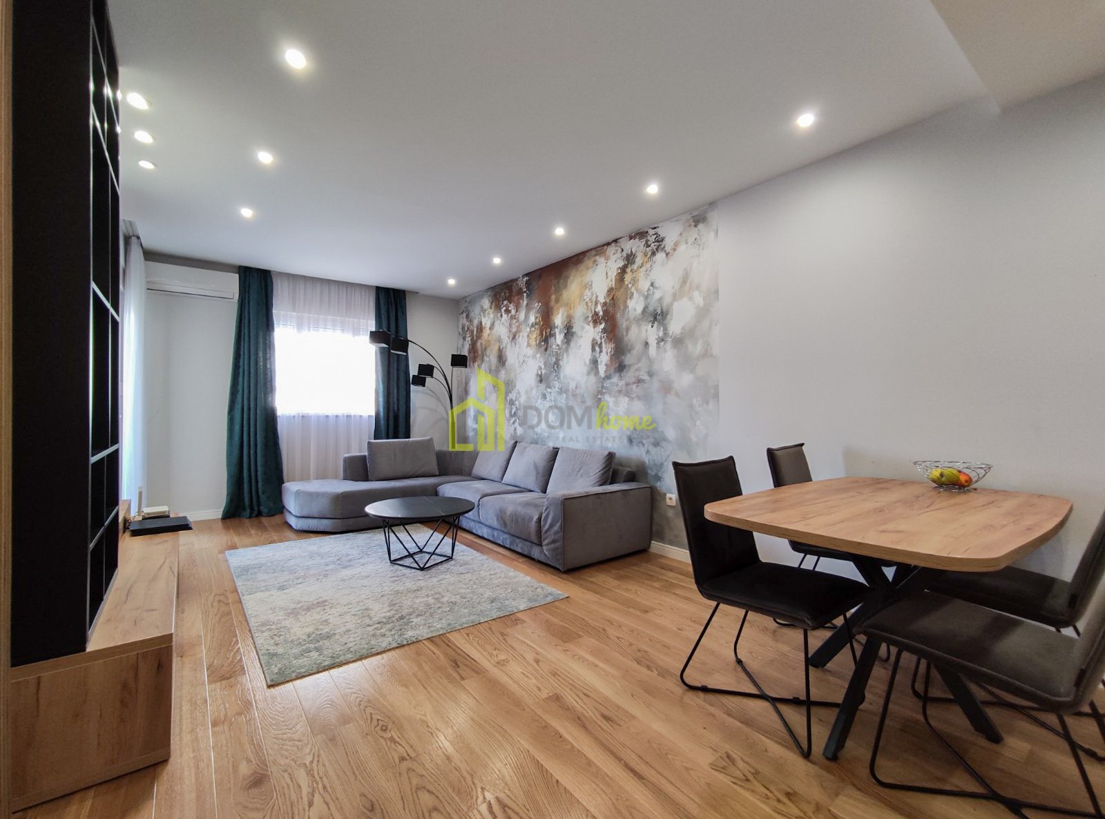 Dvosoban lux stan 70m2, Central Point