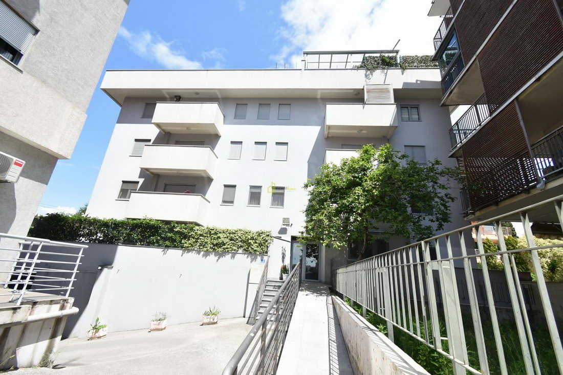 Garažno mjesto 12m2, Gorica C