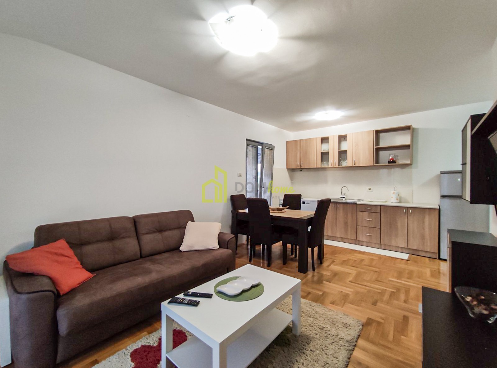 Dvosoban stan 57m², iza Delte - Izdavanje, Namješten, Klimatizovan, Parking mjesto