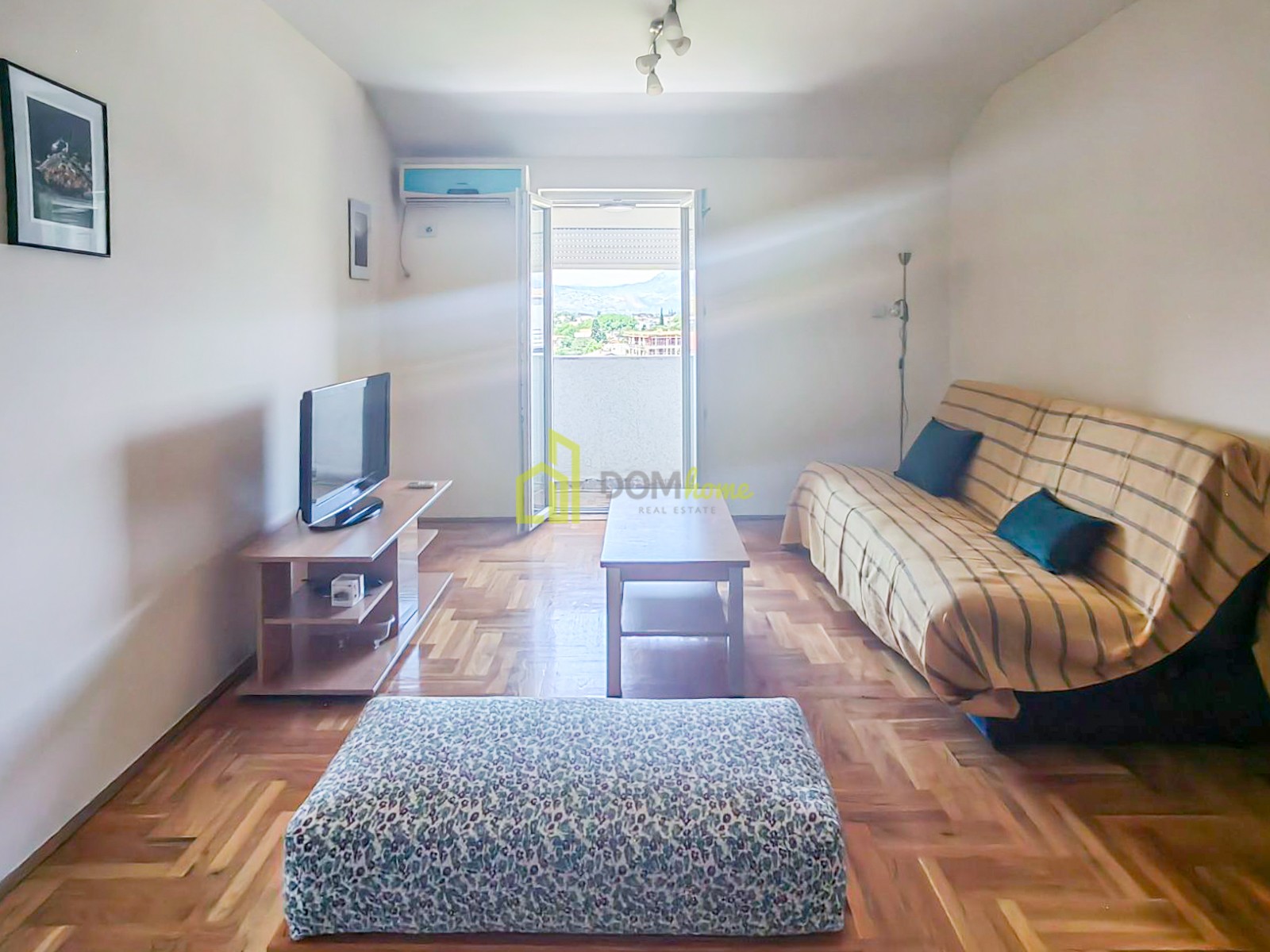 Dvosoban stan 56m2, Iza Delte