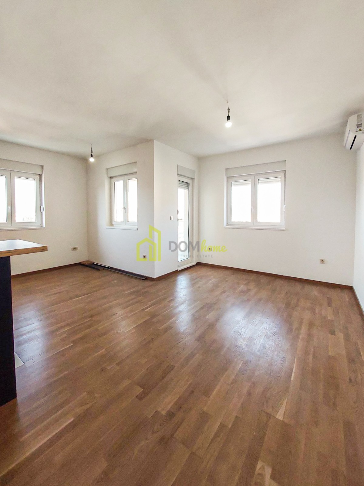 Dvosoban stan 69m2, Zabjelo