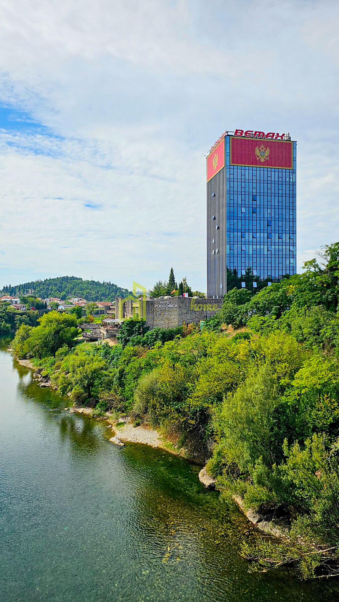 Poslovni prostor 120m2, Preko Morače