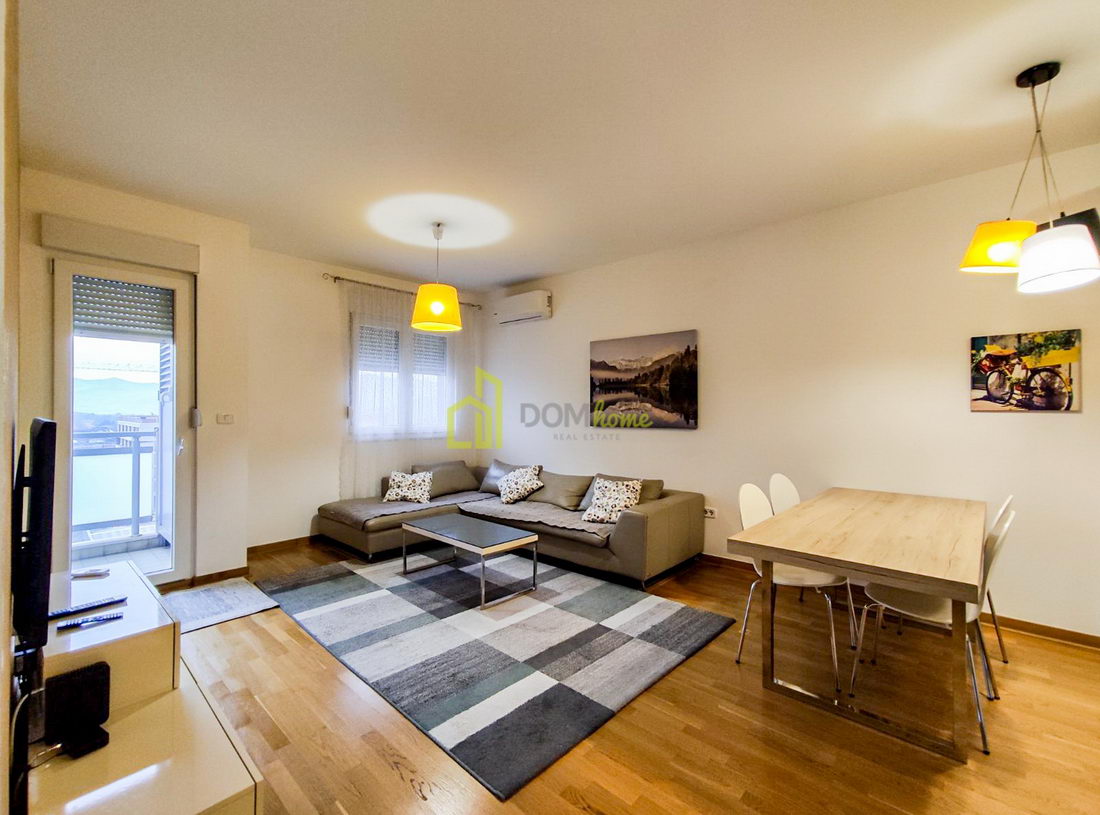 Dvosoban stan 64m2, City kvart