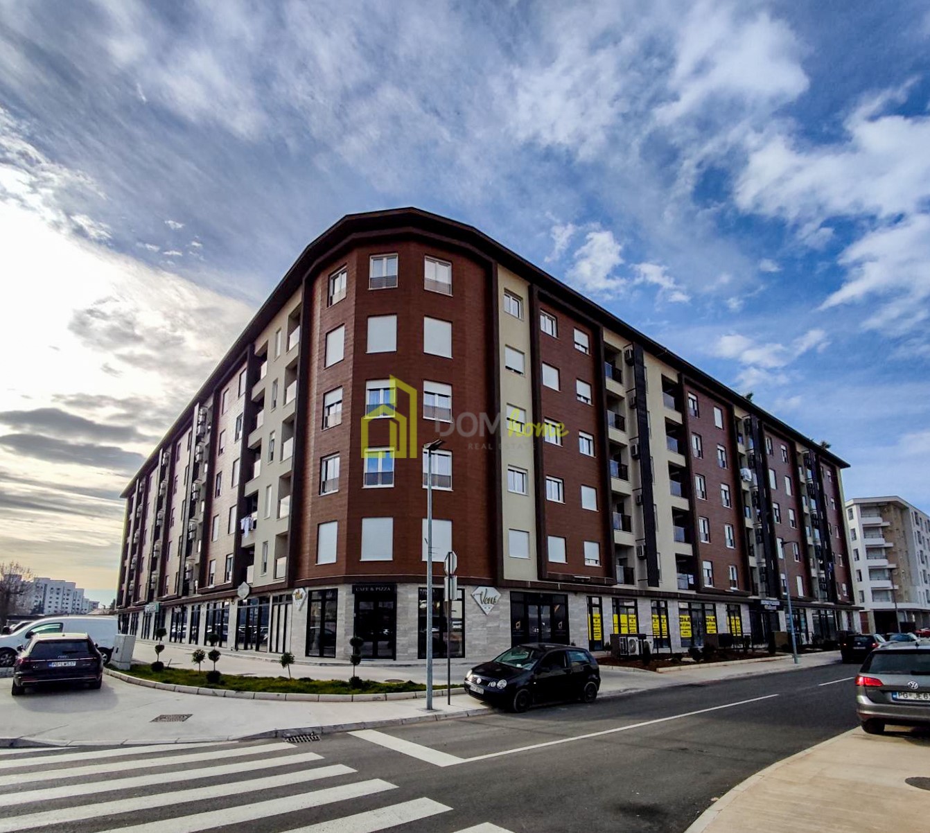 Poslovni prostor 245m2, Zabjelo