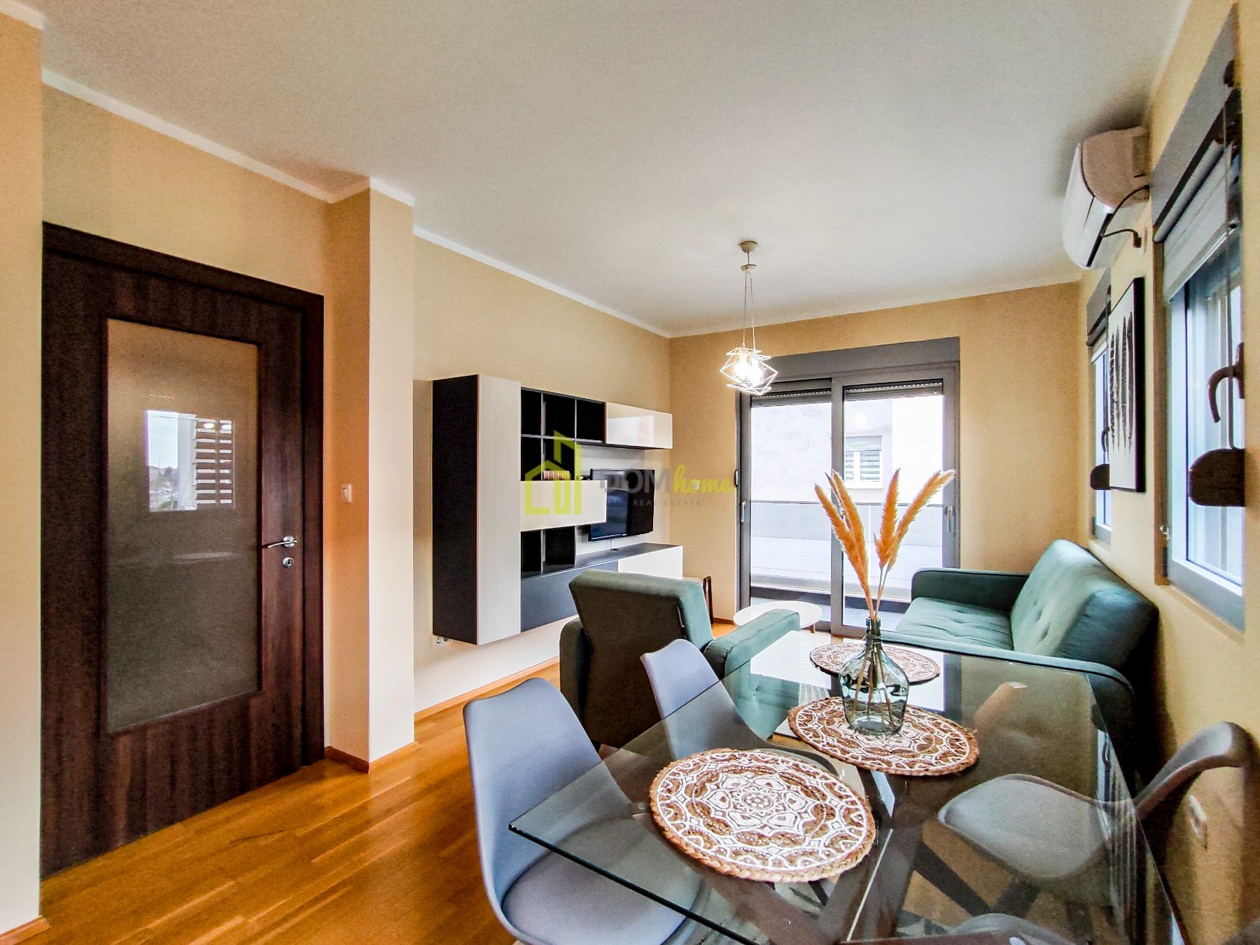 Dvosoban stan 63m2, Dalmatinska