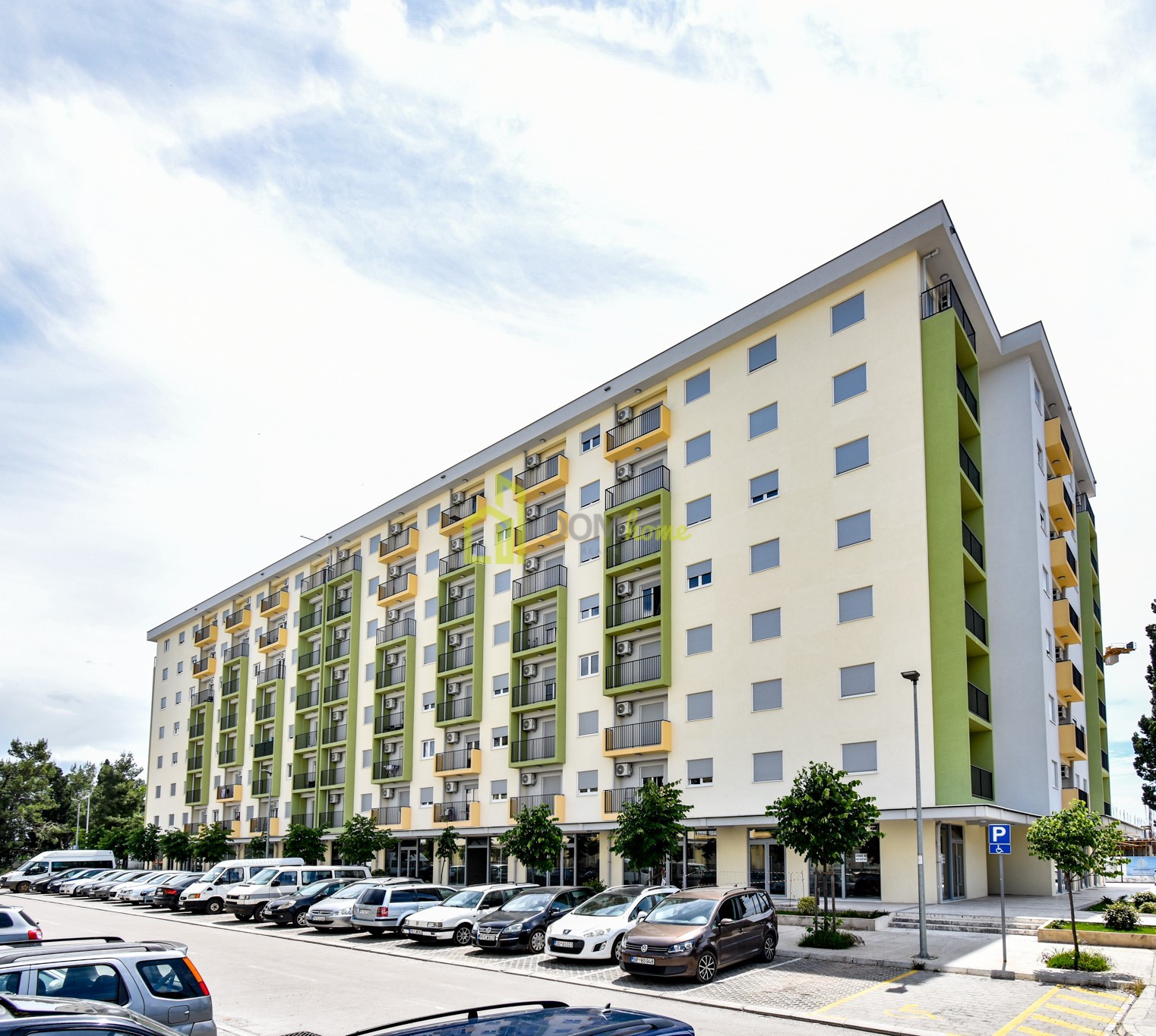 Jednosoban stan 40m², Pobrežje - Izdavanje, Namješten, Klimatizovan