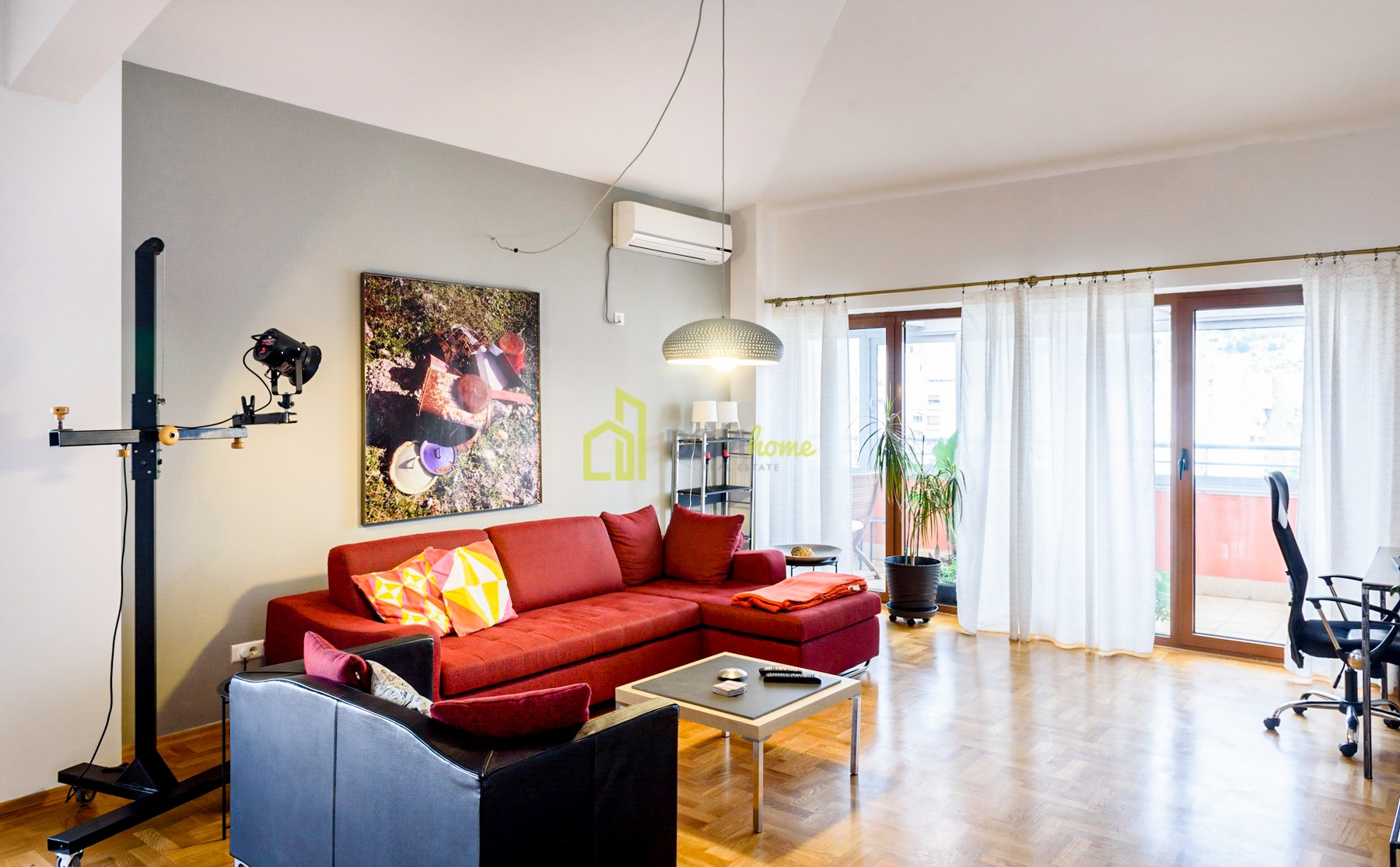 Dvosoban stan 114m2, Preko Morače