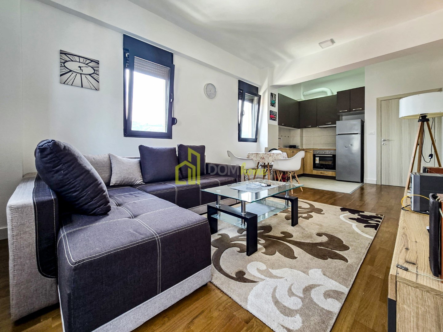 Jednosoban stan 40m2, Zagorič - Prodaja, Namješten, Klimatizovan, Parking mjesto