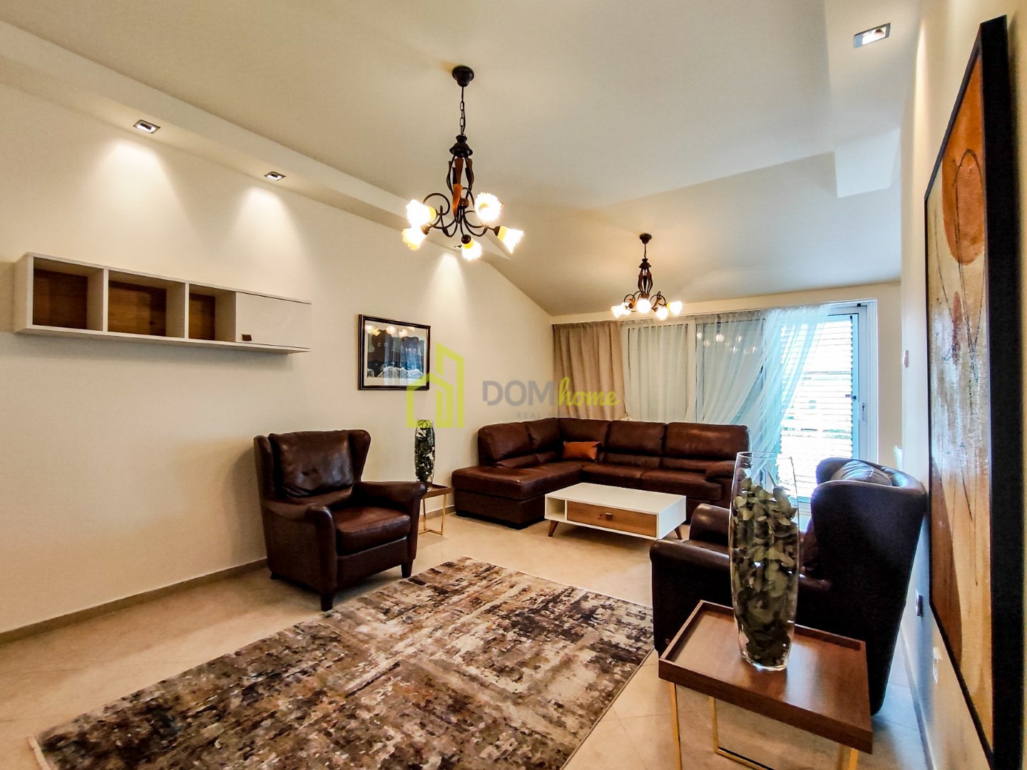 Trosoban stan 115m², Momišići - Izdavanje, Renoviran, Namješten, Klimatizovan