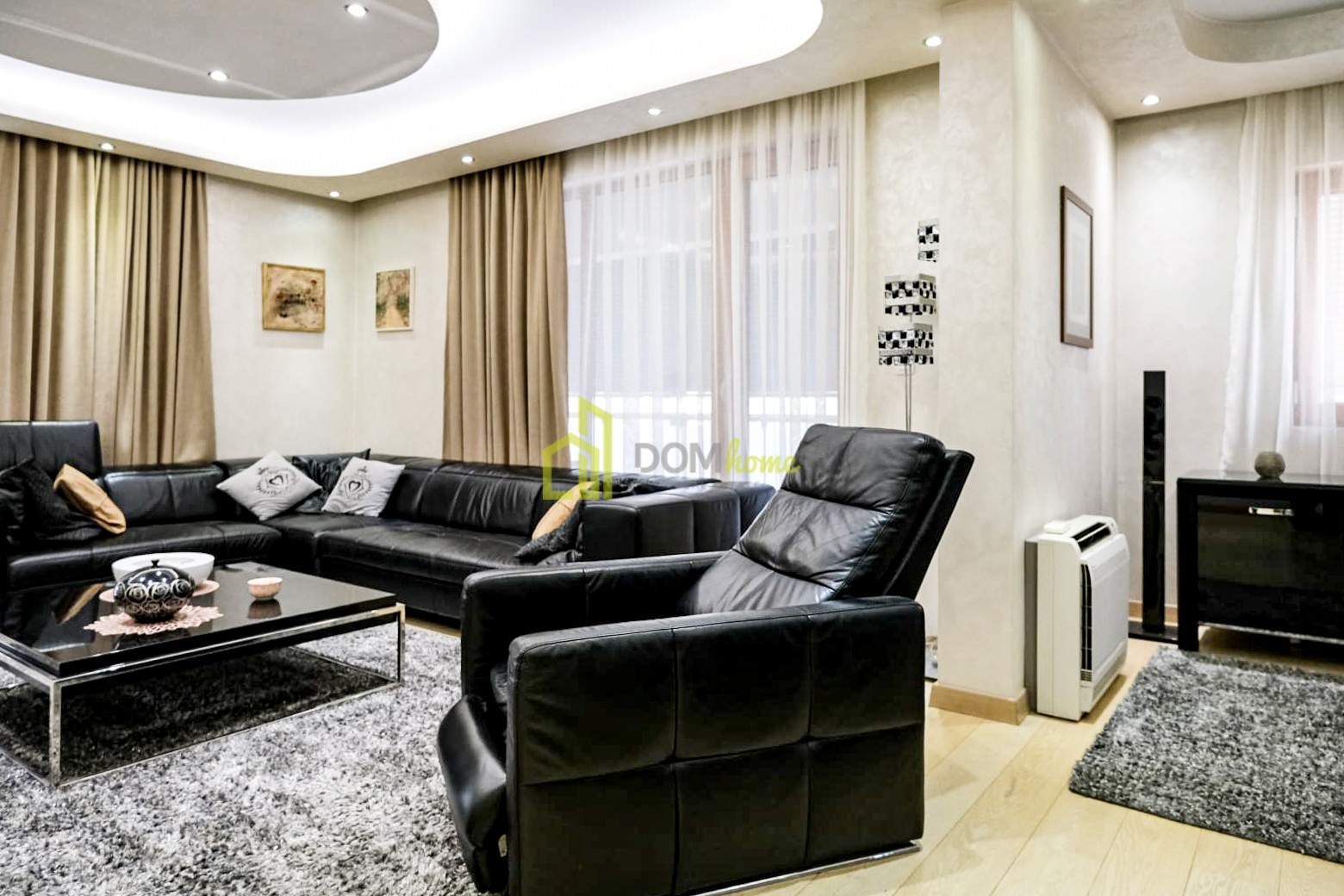 Lux četvorosoban stan 178m², Tološki apartmani - Izdavanje, Luksuzan, Namješten, Klimatizovan, Garažno mjesto