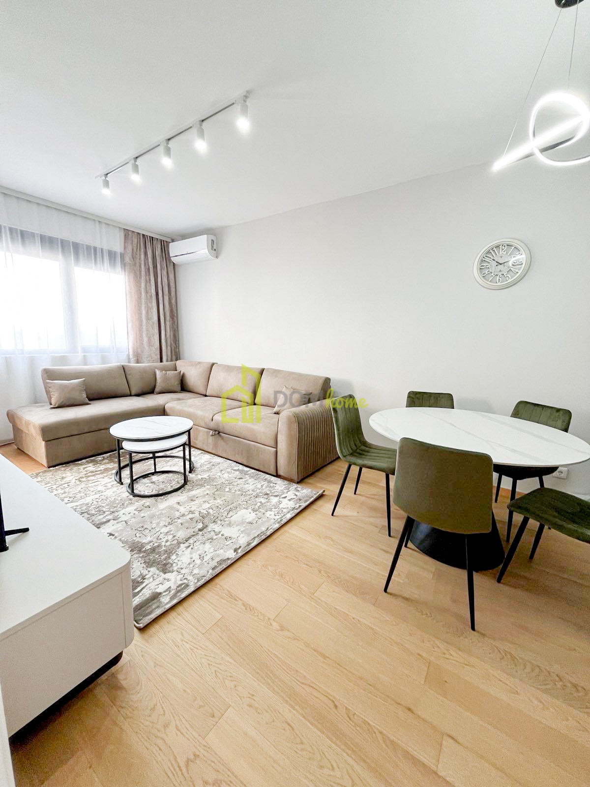 Dvosoban stan 71m2, Bečići, Izdavanje, Novogradnja