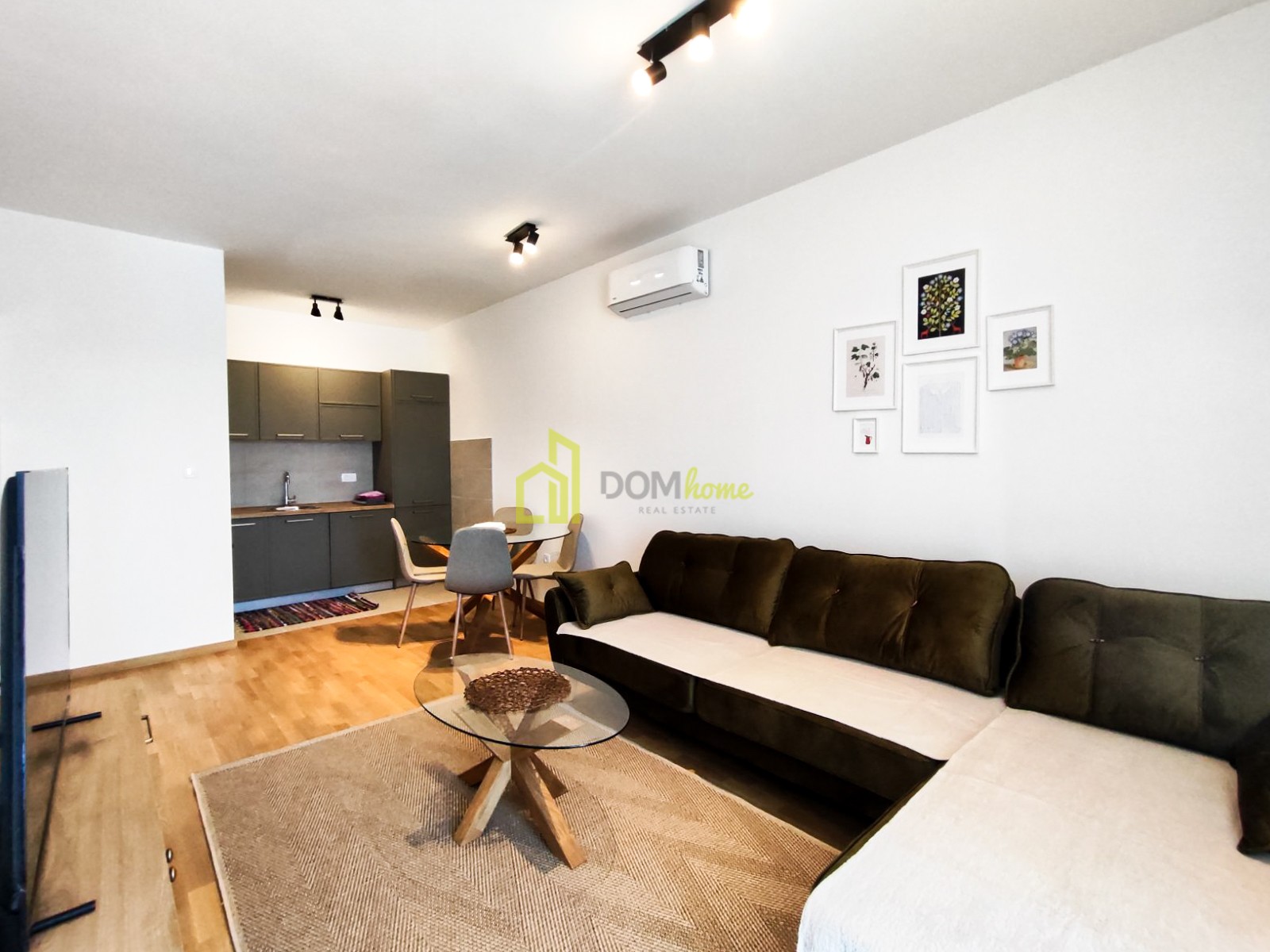 Jednosoban stan 45m2, Pobrežje, Namješten, Parking mjesto 