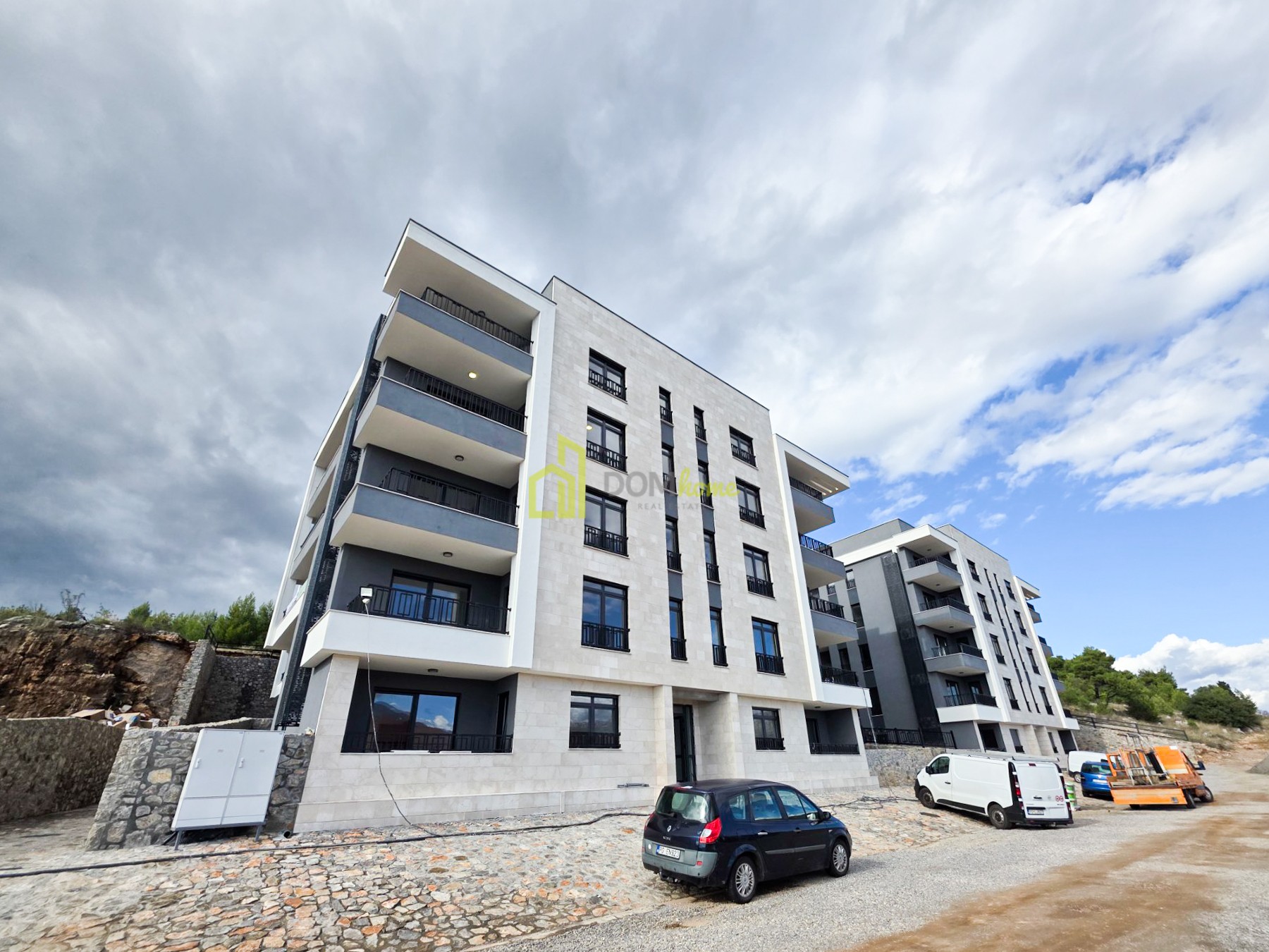 Dvosoban stan 58m2, Gorica C, Namješten