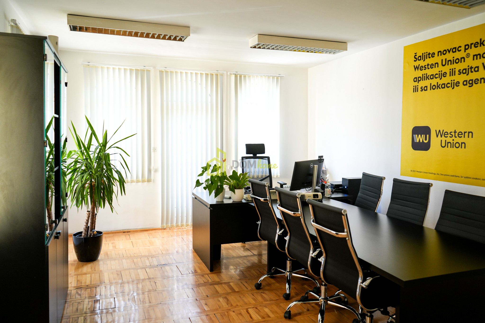 Poslovni prostor 140m2, Centar