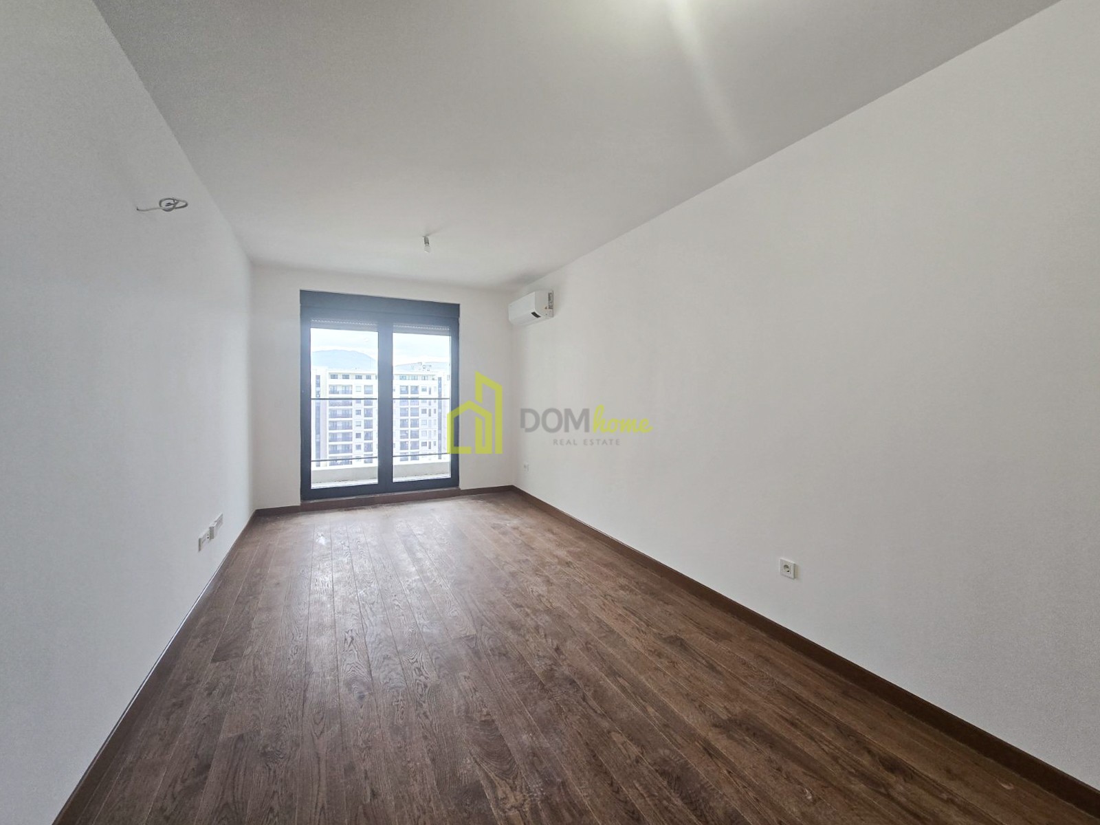 Dvosoban stan 64m2, Tološi, Green Level, Nenamješten, Garažno mjesto