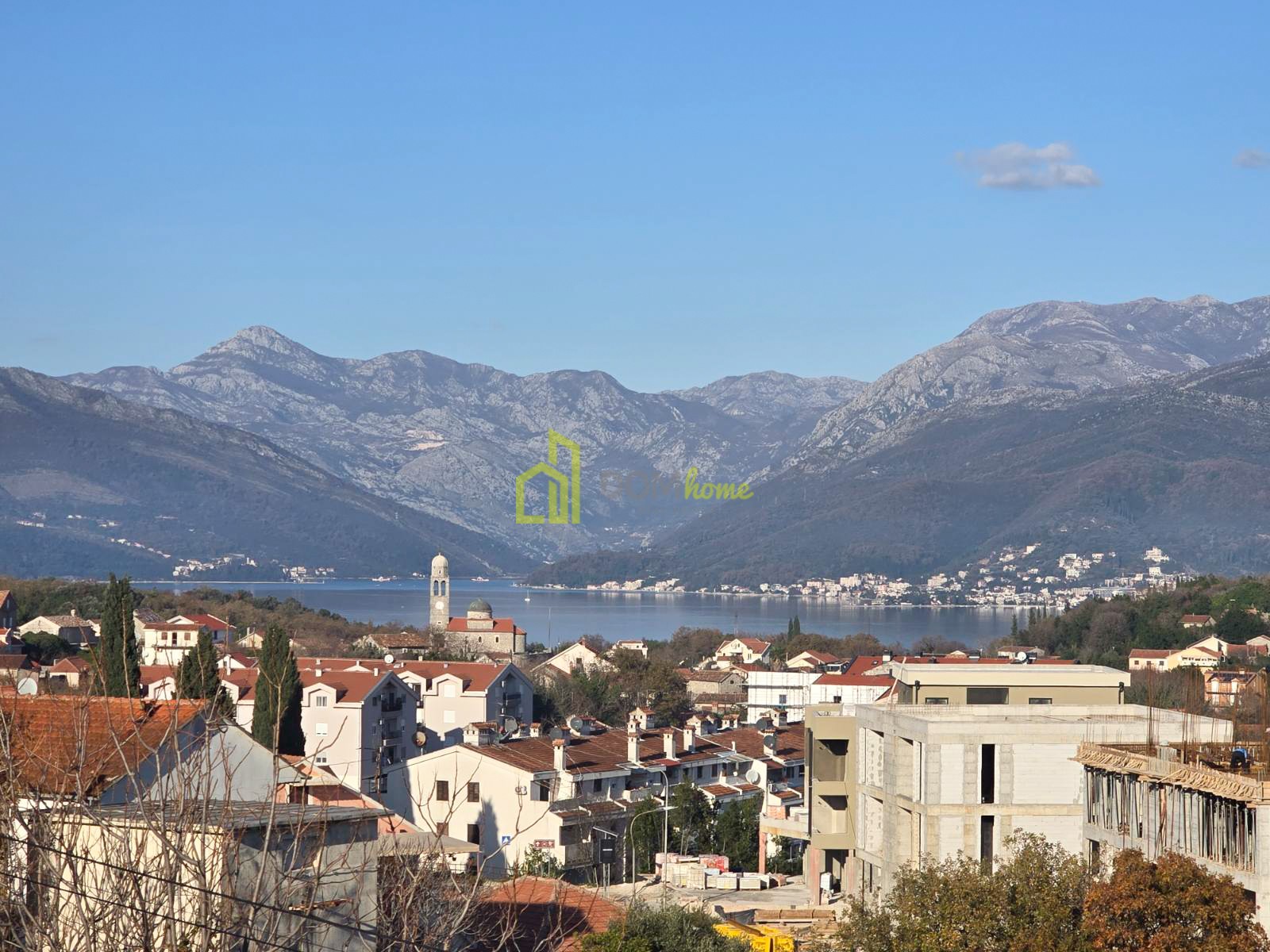 Dvosoban stan 62m2, Radovići