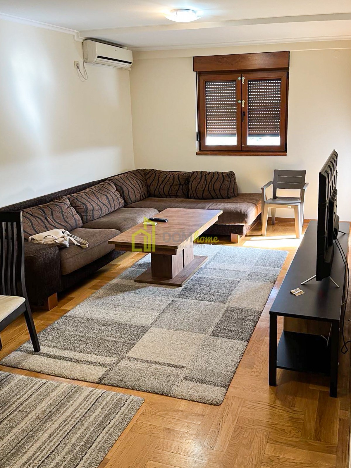 Dvosoban stan 67m2, Stari Aerodrom