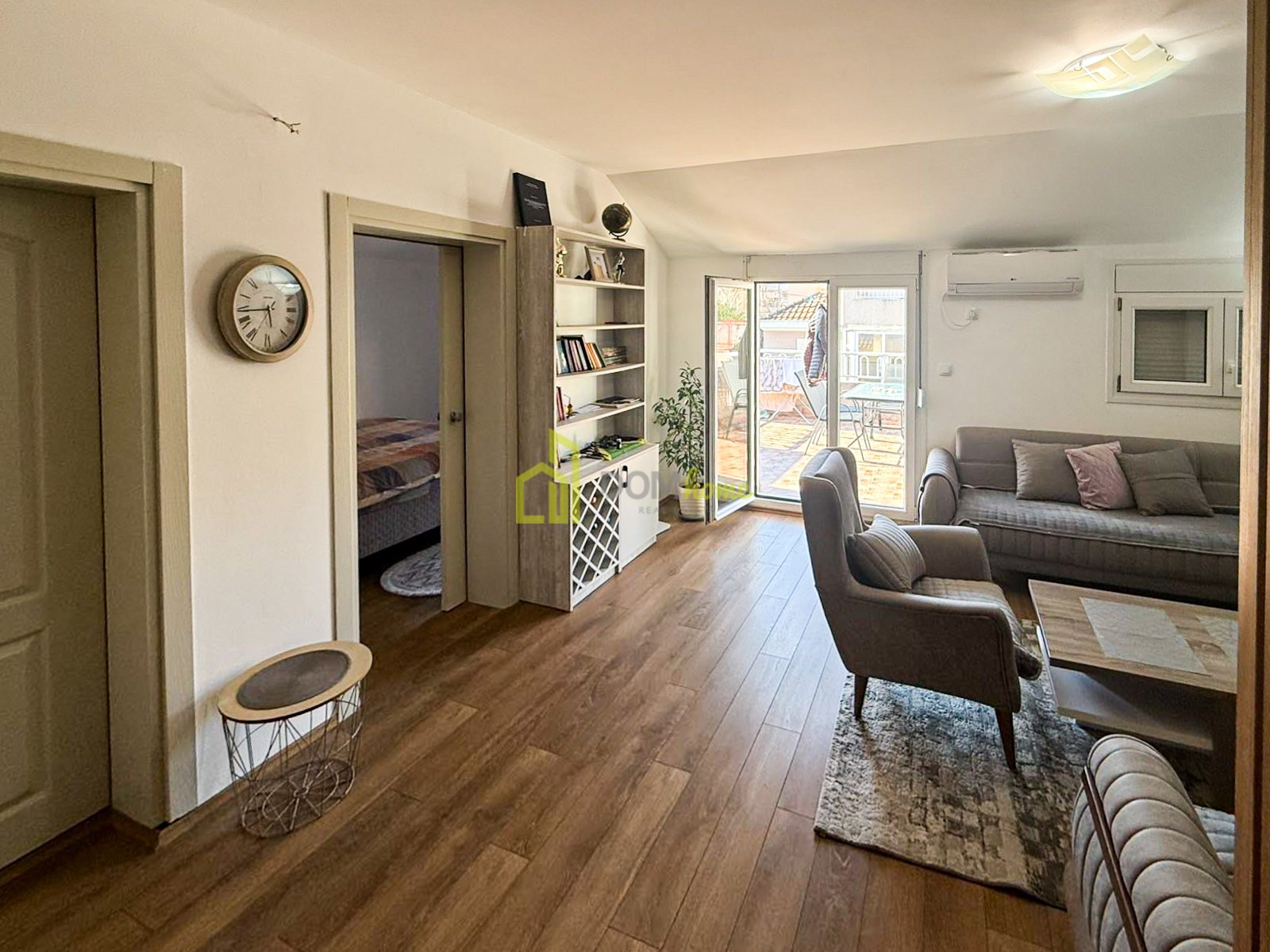 Jednosoban stan 58m2, Momišići